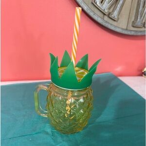 Club Tropicana pineapple glasses
